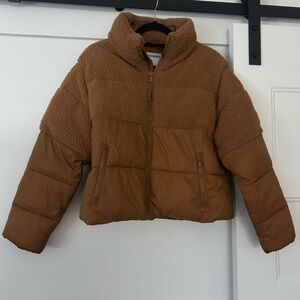 Old Navy Tan Puffer Jacket